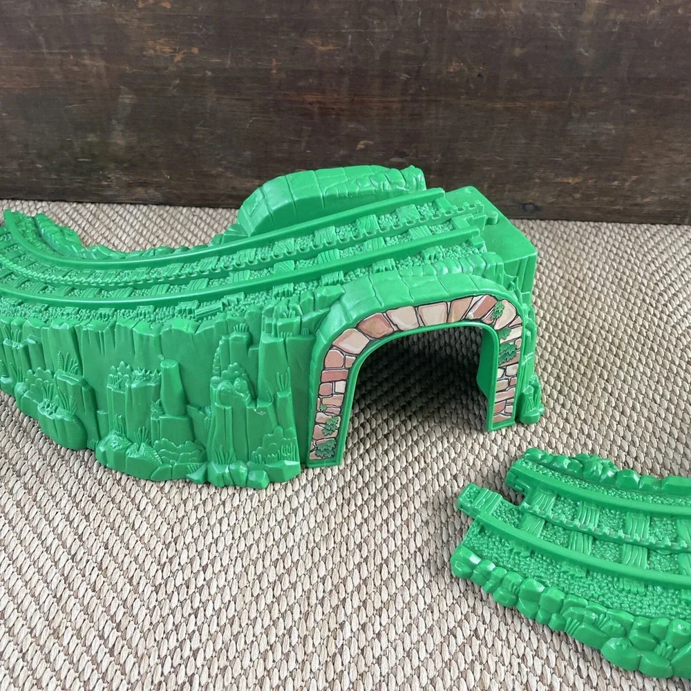 Fisher Price GeoTrax Mountain Train Tunnel Bridge Overpass Replacement Parts